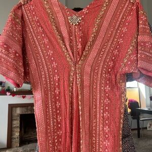 Beautiful Kaftaan, brand new condition. Made in Pakistan